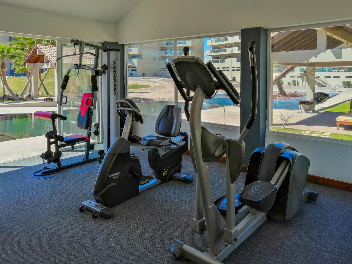 Modern Ocean View Condo With Pools & Gym ปูแอร์โตเปญาสโก ภายนอก รูปภาพ