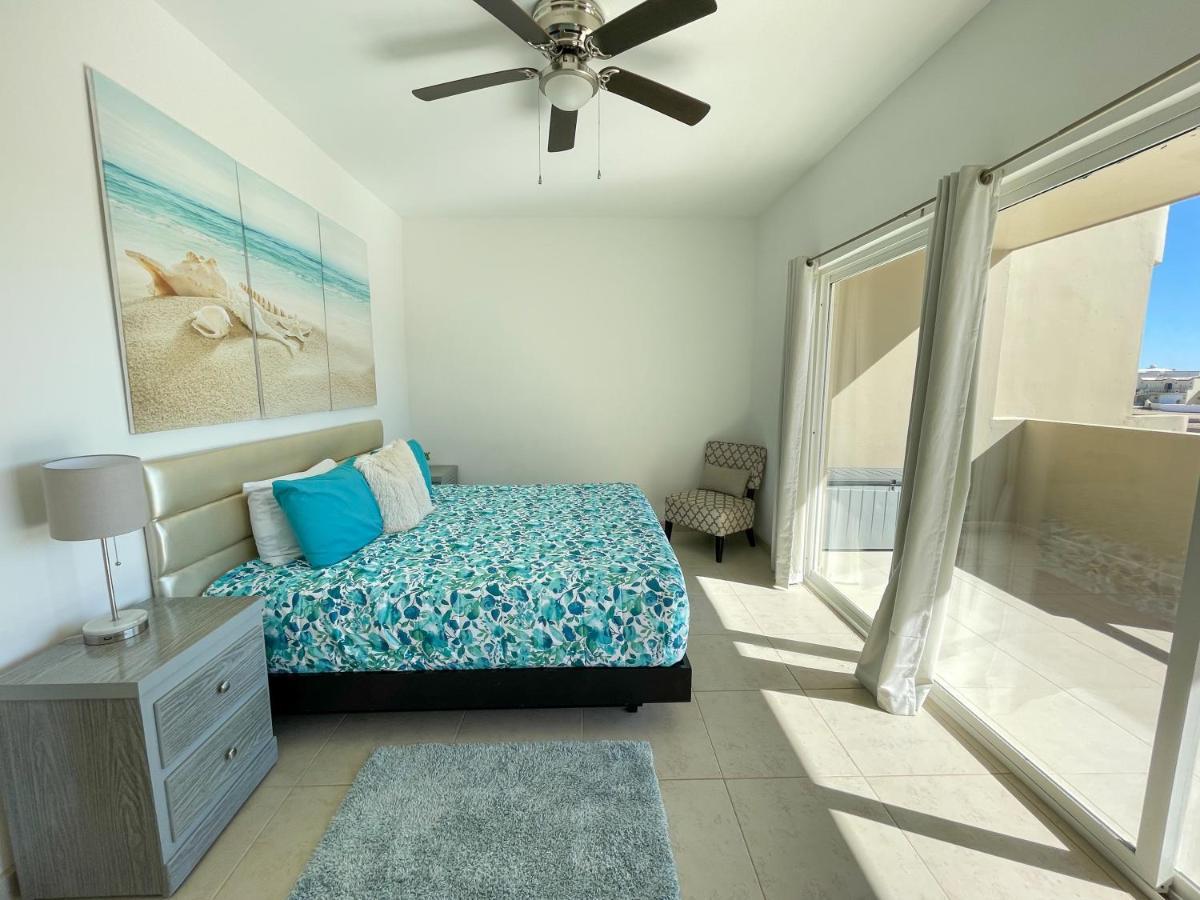 Modern Ocean View Condo With Pools & Gym ปูแอร์โตเปญาสโก ภายนอก รูปภาพ